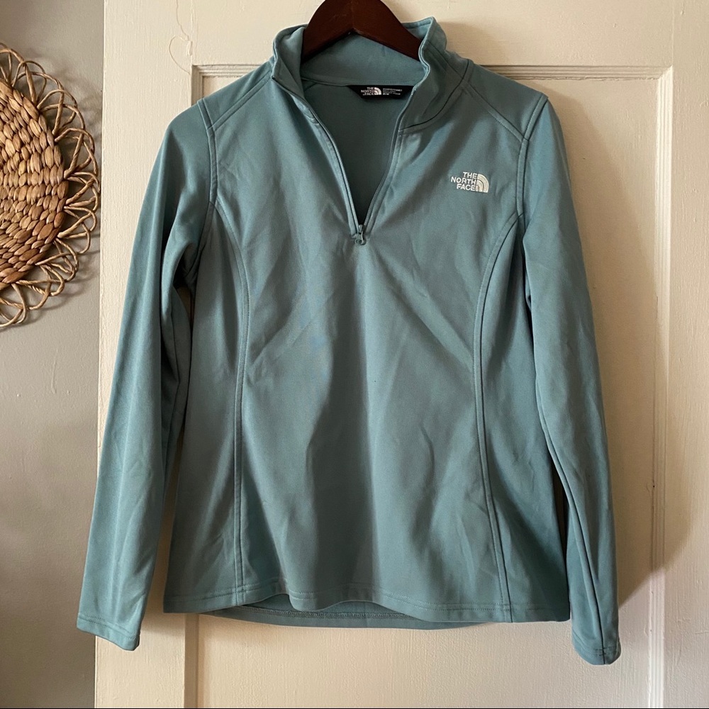 THE NORTH FACE blue quarter zip
